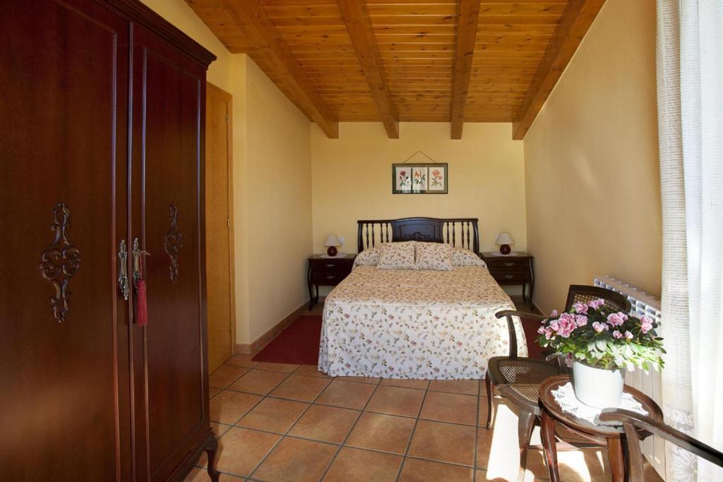 Conjunt Rural Cal Soldat Collmorter Rom bilde